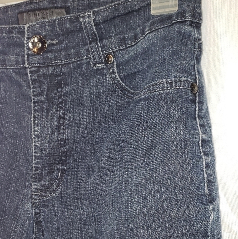 Nine West Jeans Lay Flat Size 8 EUC - Picture 2 of 9